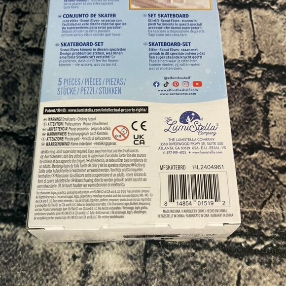 Elf on the Shelf Standing Gear Holly Jolly Skateboard Rider Santaverse MagiFreez - Picture 8 of 11